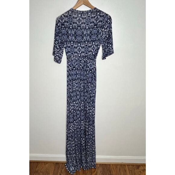 Seraphine Maternity Maxi Dress XS Blue White Floral V-Neck Short Sleeve Boho - Picture 7 of 8